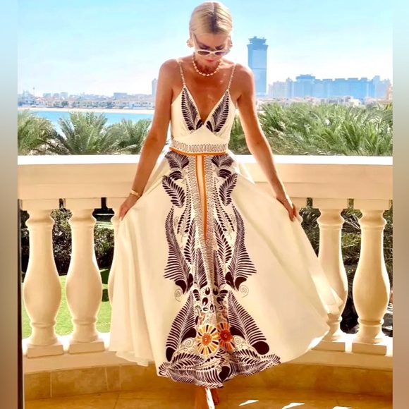 ♥️Hello Gorgeous! Printed V-Neck Cami Cutout Maxi Dress - Apricot - Picture 1 of 9